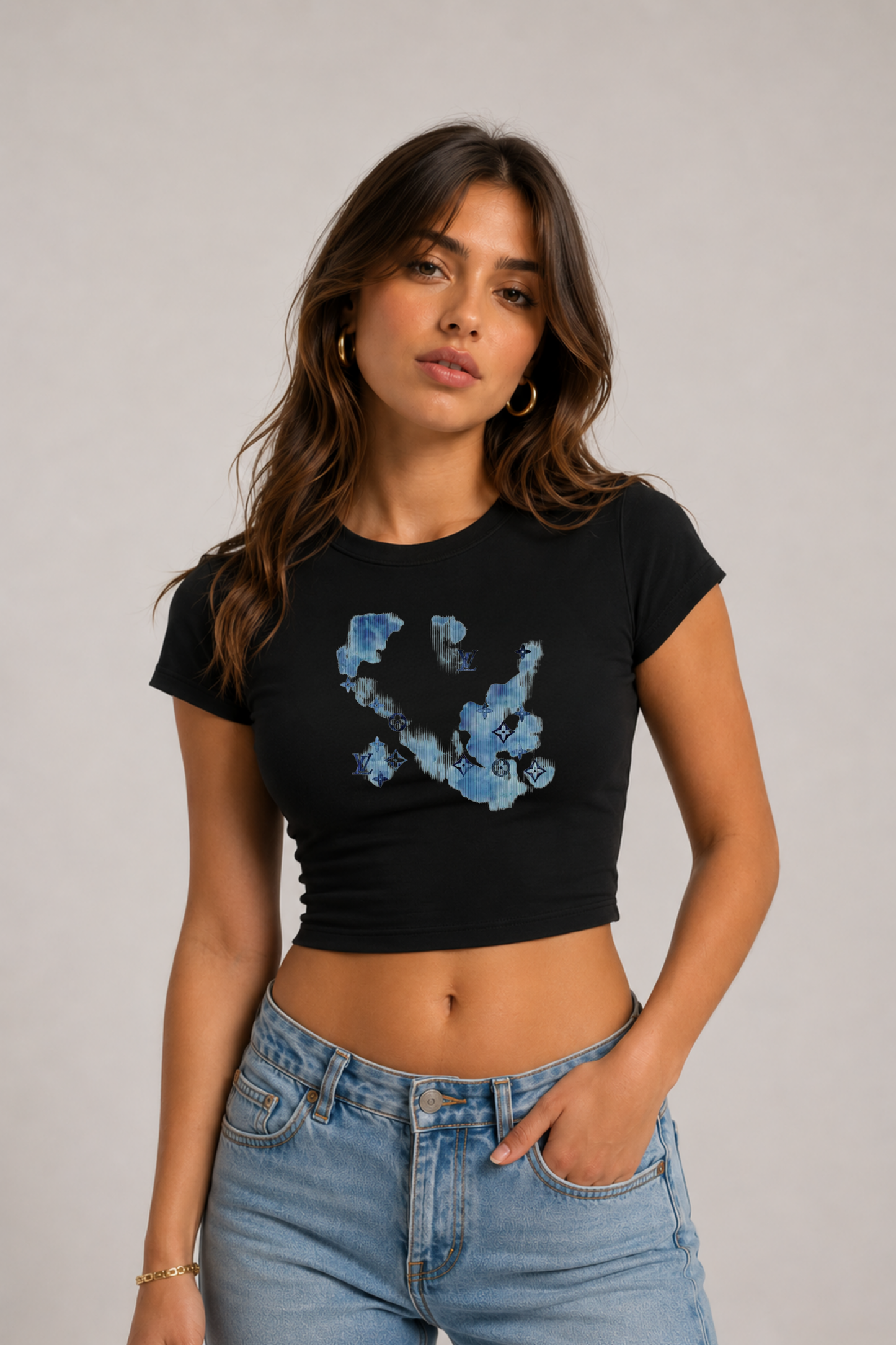 Mavi Bulut Desenli Kadın Crop Baby Tee